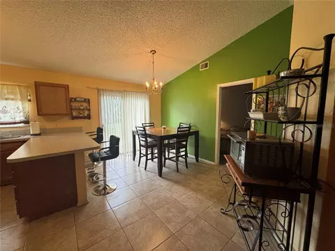 Dining - 306 Oak Lane Pass, Ocala, FL 34472 photo 1 of 1