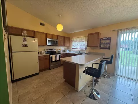 Kitchen - 306 Oak Lane Pass, Ocala, FL 34472 photo 1 of 1