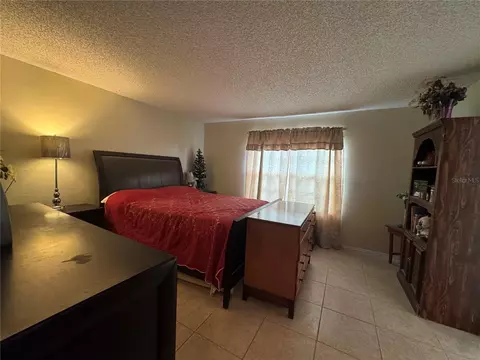 Bedroom - 306 Oak Lane Pass, Ocala, FL 34472 photo 3 of 4