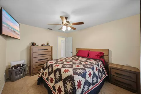 Bedroom - 5066 SE 24th Pl, Ocala, FL 34480 photo 4 of 5