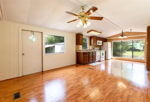 Living - 5865 NE 137th Ter, Williston, FL 32696 photo 1 of 5