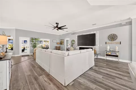 Living - 6943 SE 11th Pl, Ocala, FL 34472 photo 2 of 5