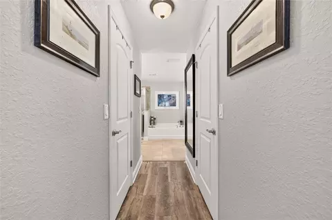 Entry Way - 6943 SE 11th Pl, Ocala, FL 34472 photo 6 of 6