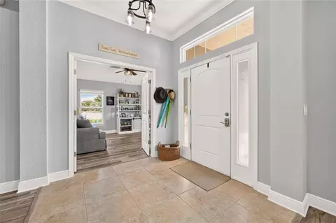 Entry Way - 6943 SE 11th Pl, Ocala, FL 34472 photo 3 of 6