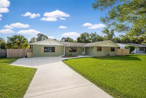 Exterior - 3609 SE 33rd Ct, Ocala, FL 34471 photo 5 of 19