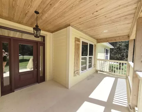 Exterior - 18216 SW 68th Loop, Dunnellon, FL 34432 photo 3 of 7