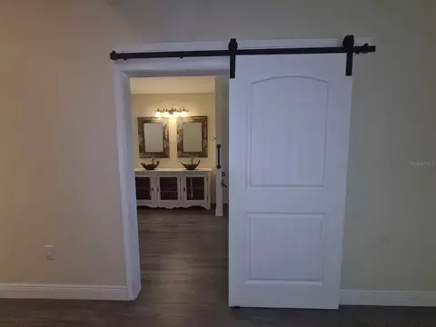 Entry Way - 18216 SW 68th Loop, Dunnellon, FL 34432 photo 2 of 3
