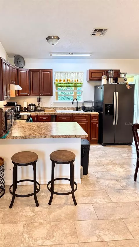 Kitchen - 81 Dogwood Drive Loop, Ocala, FL 34472 photo 1 of 2