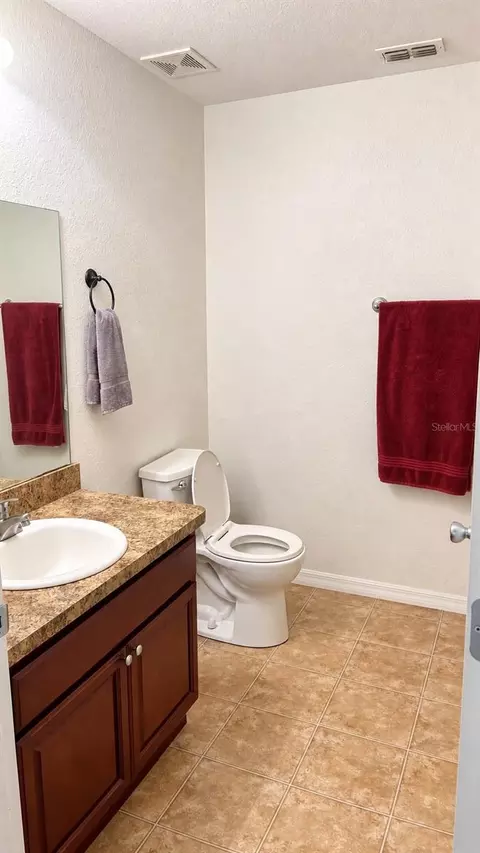Bath - 81 Dogwood Drive Loop, Ocala, FL 34472 photo 2 of 3