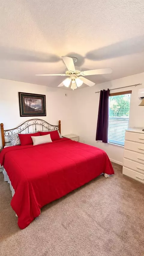 Bedroom - 81 Dogwood Drive Loop, Ocala, FL 34472 photo 1 of 2
