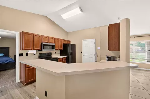 Kitchen - 18 Pine Course Loop, Ocala, FL 34472 photo 5 of 6