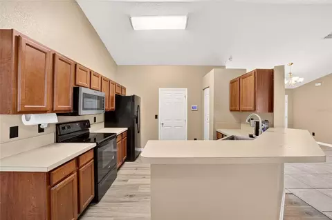 Kitchen - 18 Pine Course Loop, Ocala, FL 34472 photo 6 of 6