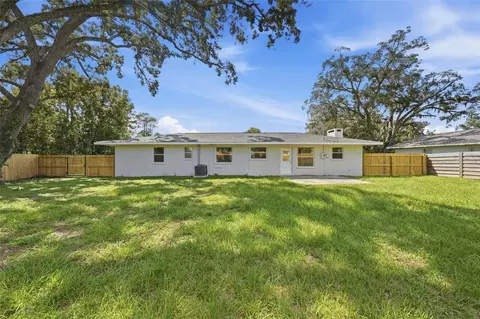 Exterior - 141 SE 33rd Ave, Ocala, FL 34471 photo 6 of 7