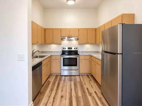 Kitchen - 25 Spring Loop Cir, Ocala, FL 34472 photo 1 of 1