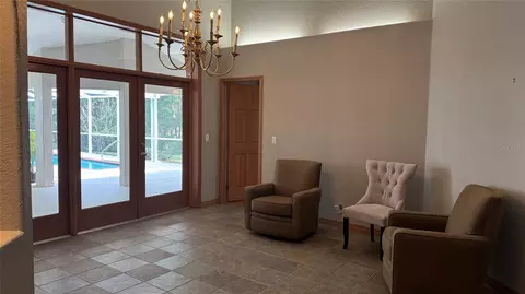 Living - 808 SE 36th Ln, Ocala, FL 34471 photo 6 of 7