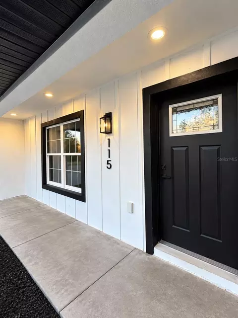 Exterior - 115 Juniper Cir, Ocala, FL 34480 photo 3 of 6