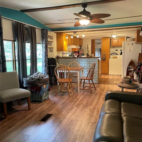 Other - 122 Royal Ave, Interlachen, FL 32148 photo 4 of 9