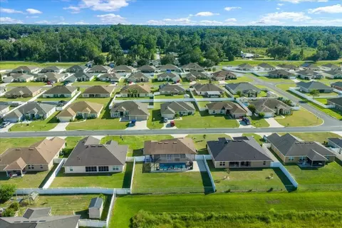 View/Area - 4013 SE 98th Pl, Belleview, FL 34420 photo 5 of 10