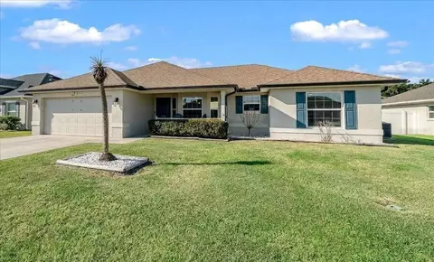 Exterior - 4013 SE 98th Pl, Belleview, FL 34420 photo 3 of 18