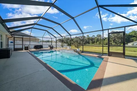 Exterior - 4013 SE 98th Pl, Belleview, FL 34420 photo 18 of 18