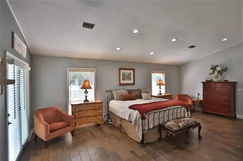 Bedroom - 13450 NW Gainesville Rd #OPTION 2, Reddick, FL 32686 photo 3 of 4