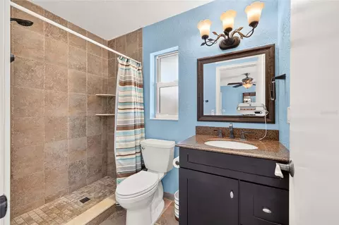 Bath - 2809 SE 36th St, Ocala, FL 34471 photo 1 of 3