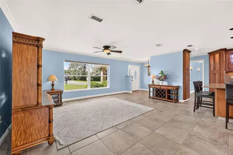 Living - 2809 SE 36th St, Ocala, FL 34471 photo 4 of 7