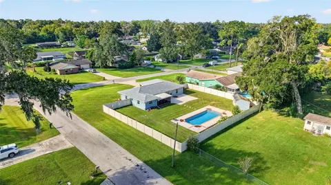 View/Area - 2809 SE 36th St, Ocala, FL 34471 photo 9 of 15