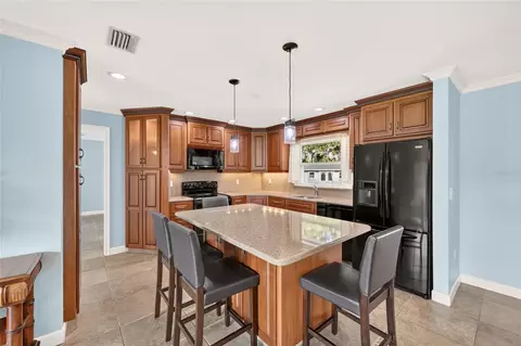 Kitchen - 2809 SE 36th St, Ocala, FL 34471 photo 2 of 6