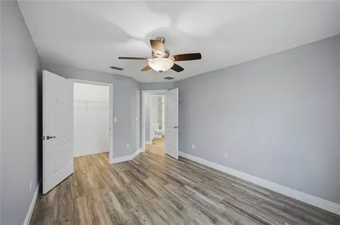 Bedroom - 6875 SE 11th Pl, Ocala, FL 34472 photo 6 of 6