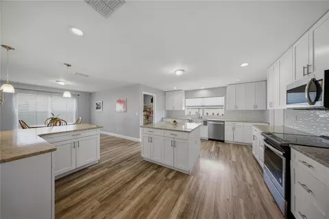 Kitchen - 6875 SE 11th Pl, Ocala, FL 34472 photo 1 of 4