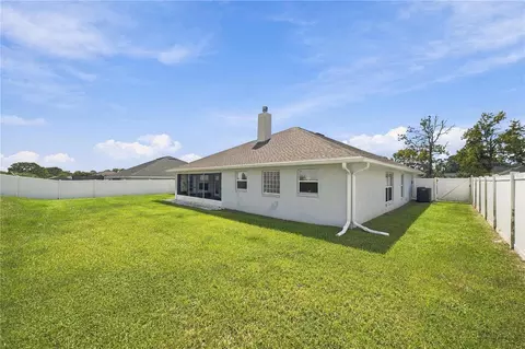 Exterior - 6875 SE 11th Pl, Ocala, FL 34472 photo 5 of 8