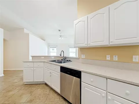 Kitchen - 8024 SW 62nd Ave, Ocala, FL 34476 photo 1 of 3