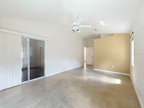 Living - 8024 SW 62nd Ave, Ocala, FL 34476 photo 6 of 6