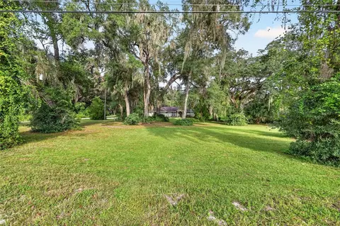 Exterior - 14115 NE 47th Ave, Anthony, FL 32617 photo 1 of 5