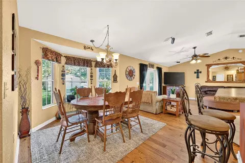 Dining - 14115 NE 47th Ave, Anthony, FL 32617 photo 2 of 2
