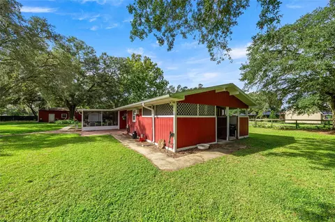 Exterior - 8540 SW 73rd Ave, Ocala, FL 34476 photo 16 of 32