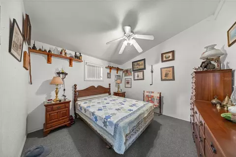 Bedroom - 8540 SW 73rd Ave, Ocala, FL 34476 photo 7 of 8