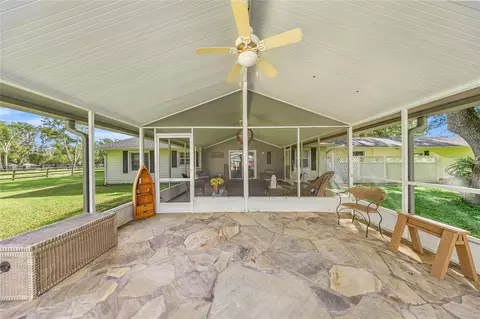 Exterior - 8540 SW 73rd Ave, Ocala, FL 34476 photo 5 of 32