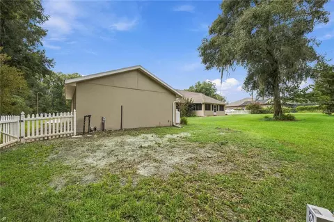 Exterior - 1815 SE 89th Ln, Ocala, FL 34480 photo 11 of 16