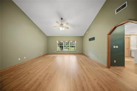 Living - 1815 SE 89th Ln, Ocala, FL 34480 photo 1 of 8