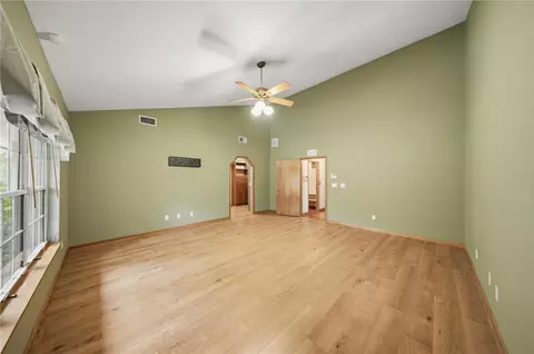Living - 1815 SE 89th Ln, Ocala, FL 34480 photo 3 of 8