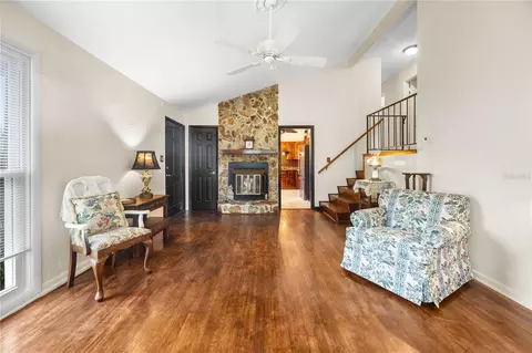 Living - 1829 SE 6th Ave, Ocala, FL 34471 photo 2 of 2