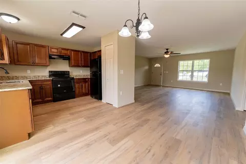 Living - 223 Locust Rd, Ocala, FL 34472 photo 8 of 8