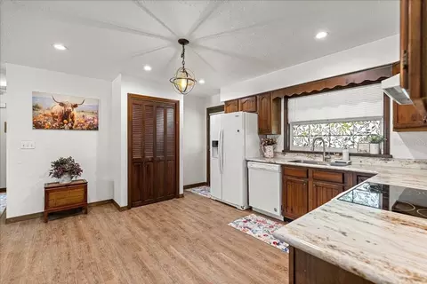Kitchen - 5741 NE 4th Pl, Ocala, FL 34470 photo 3 of 3