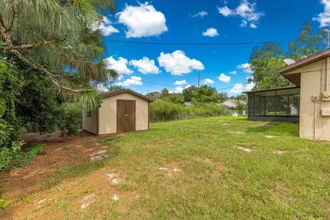 Exterior - 5741 NE 4th Pl, Ocala, FL 34470 photo 5 of 10