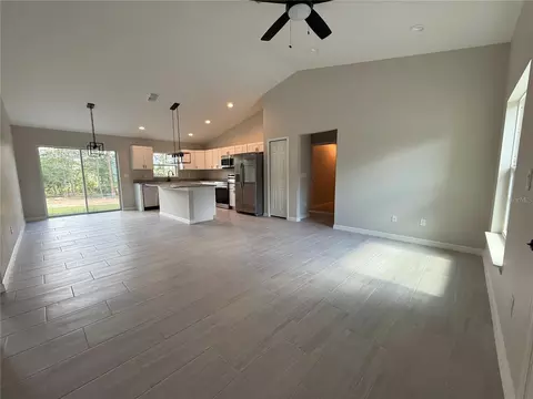 Living - 32 Locust Drive Ct, Ocala, FL 34472 photo 1 of 3