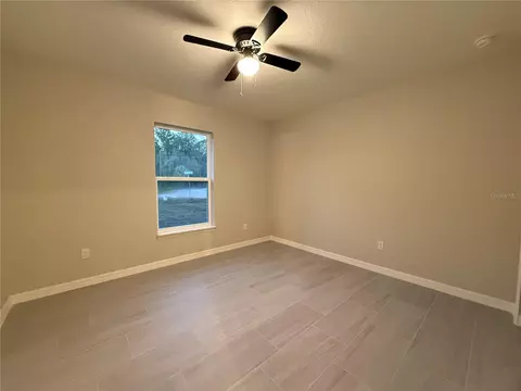 Bedroom - 32 Locust Drive Ct, Ocala, FL 34472 photo 5 of 6