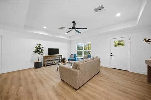 Living - 26 Elm Loop, Ocala, FL 34472 photo 2 of 2