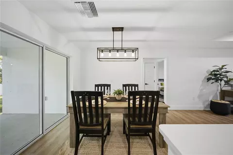 Dining - 26 Elm Loop, Ocala, FL 34472 photo 2 of 2